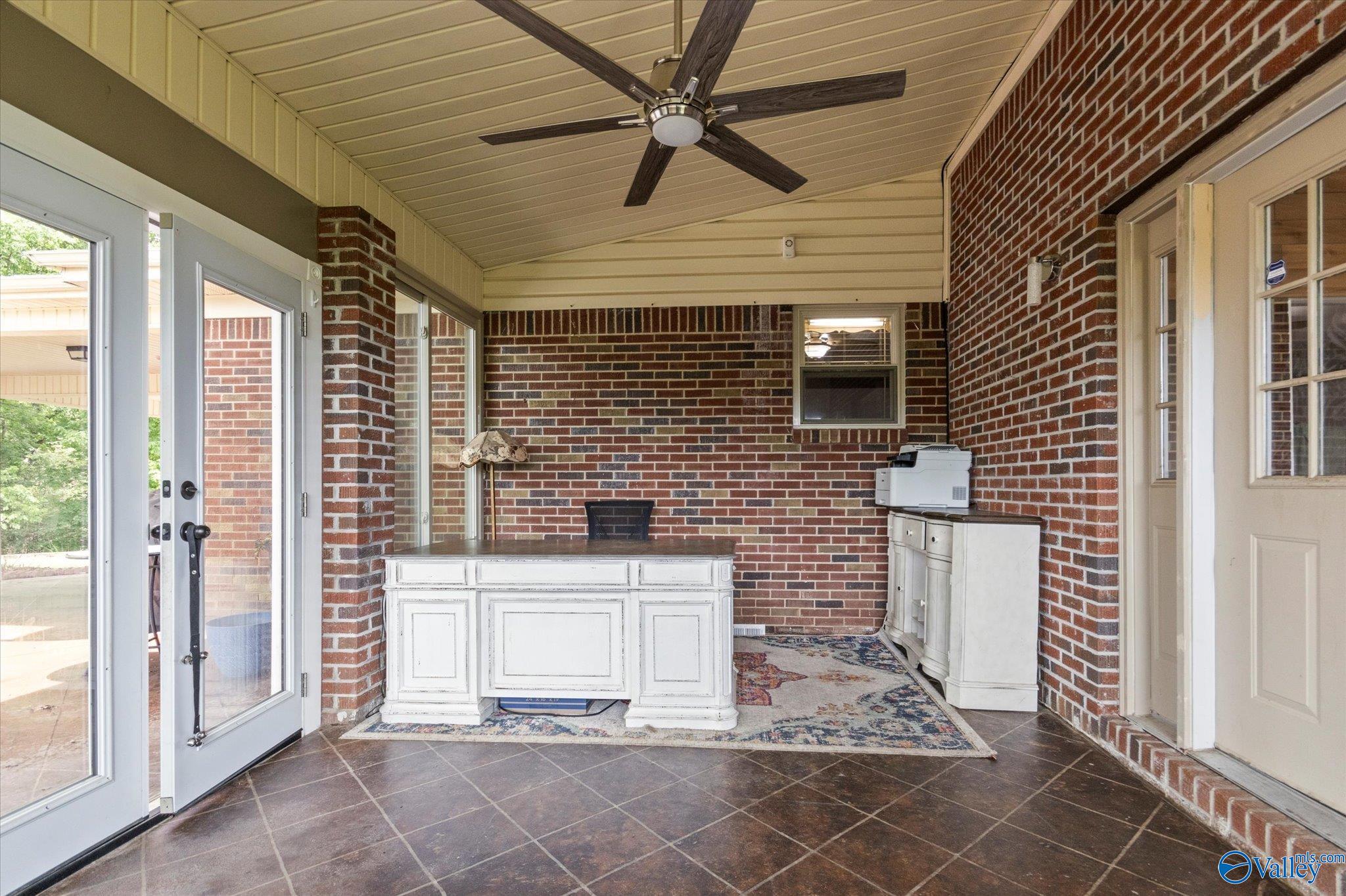 670 County Road 325