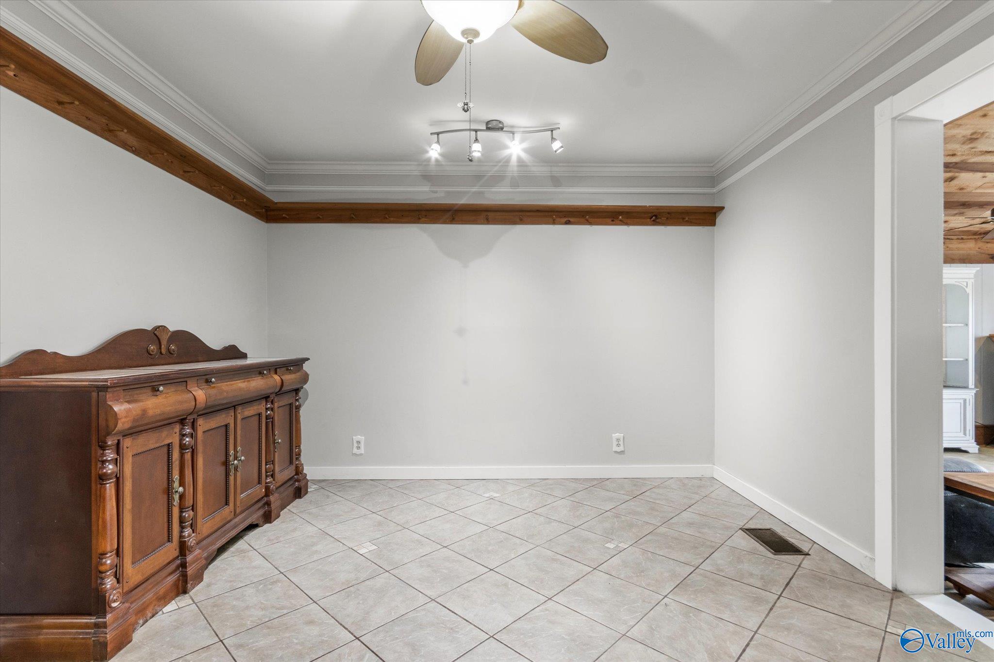 670 County Road 325