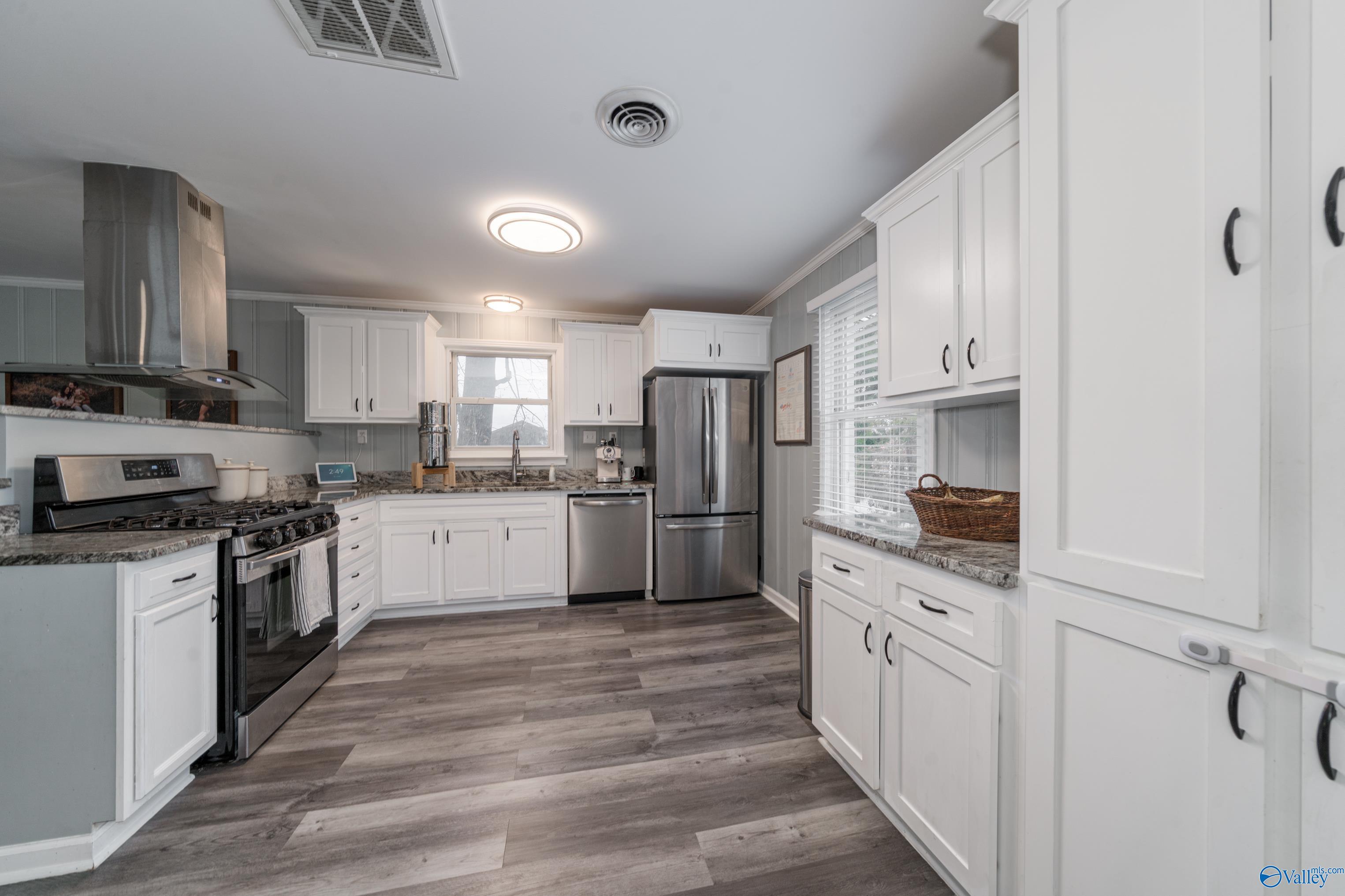 1207 Woodall Lane
