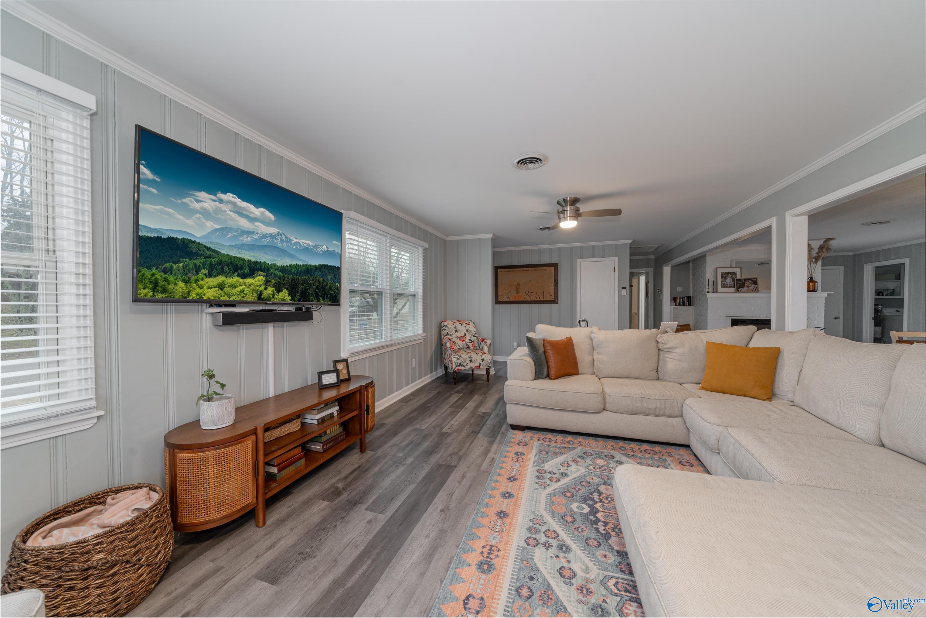 1207 Woodall Lane