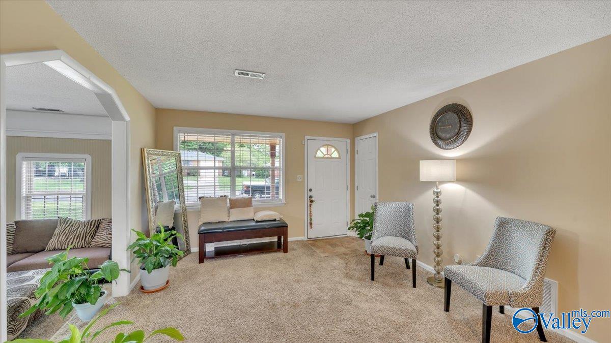 2404 Larkwood Circle