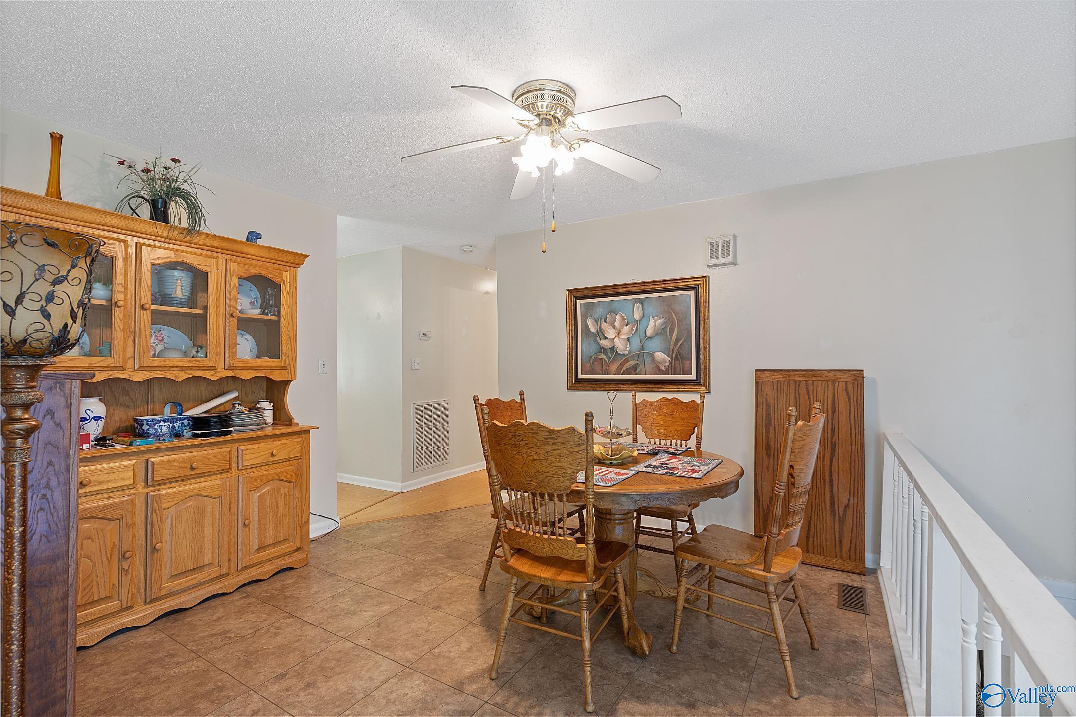 406 Aqua Vista Drive