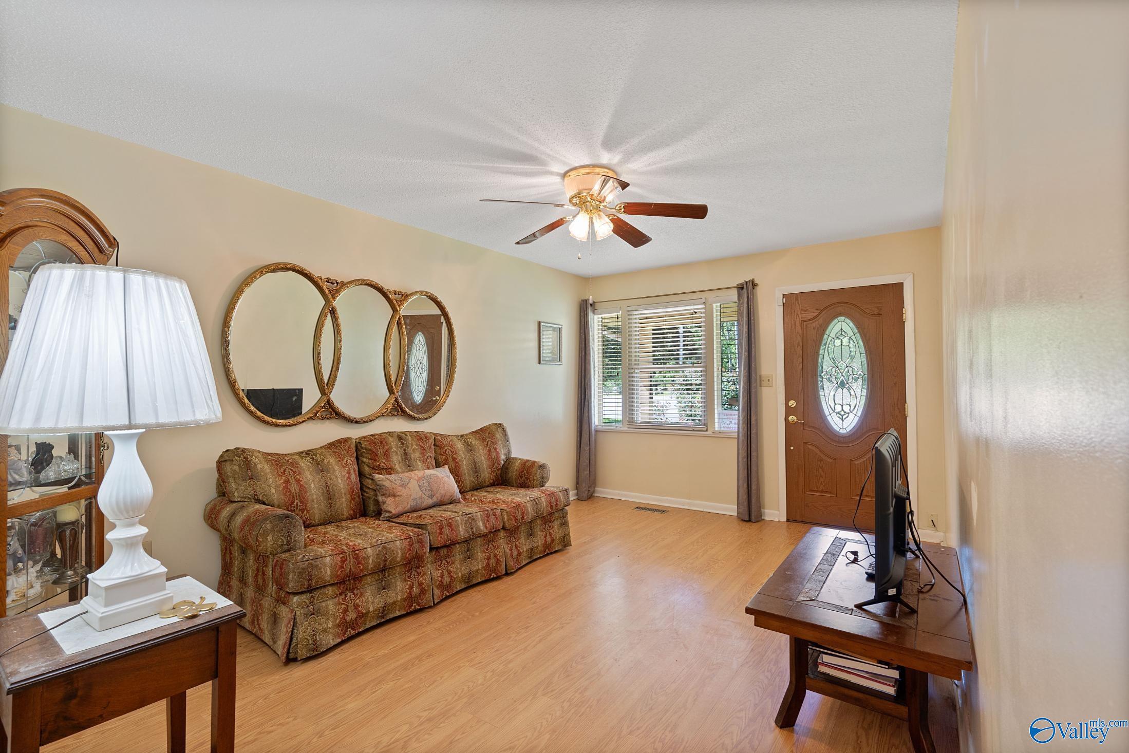 406 Aqua Vista Drive