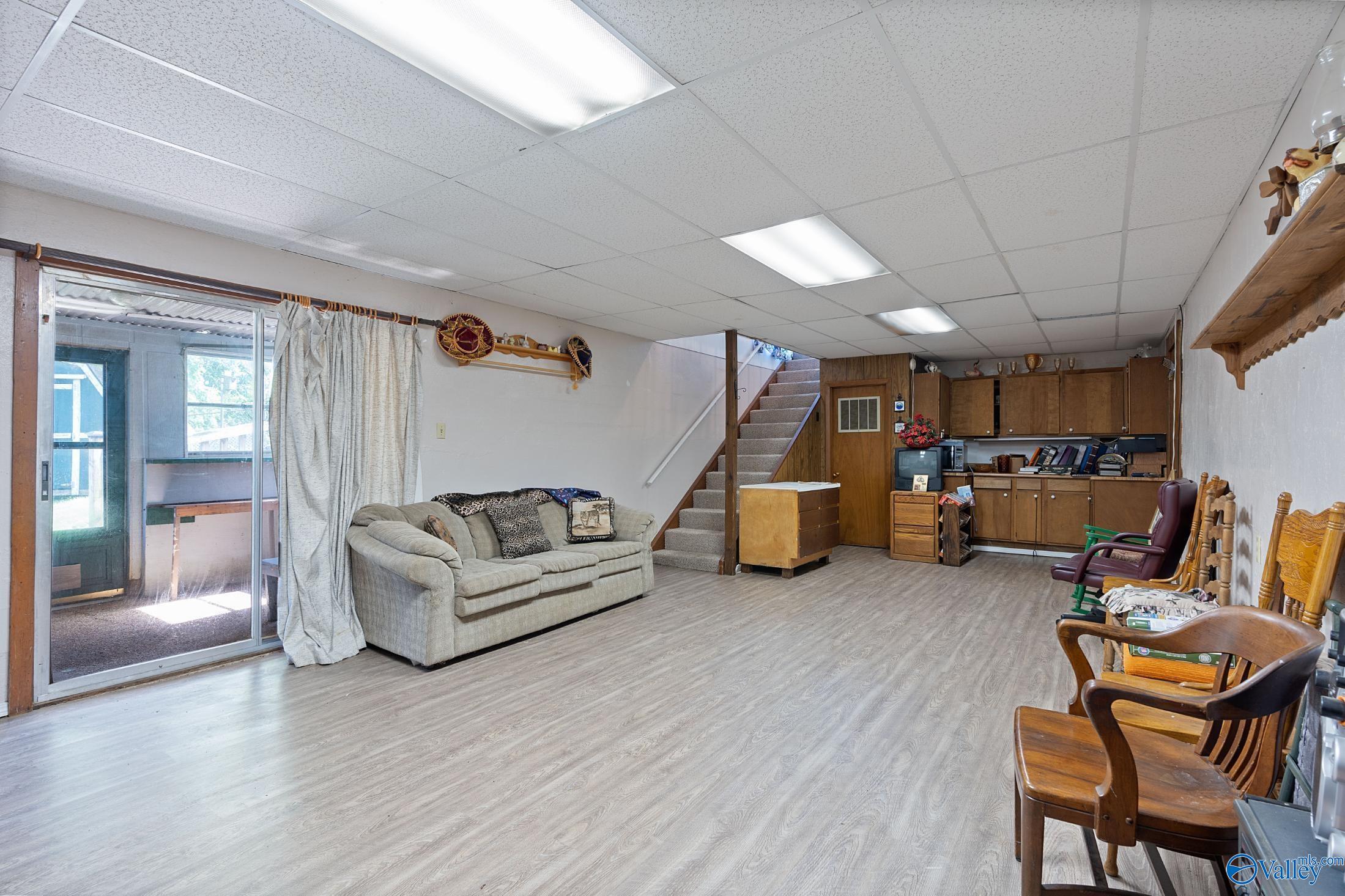406 Aqua Vista Drive