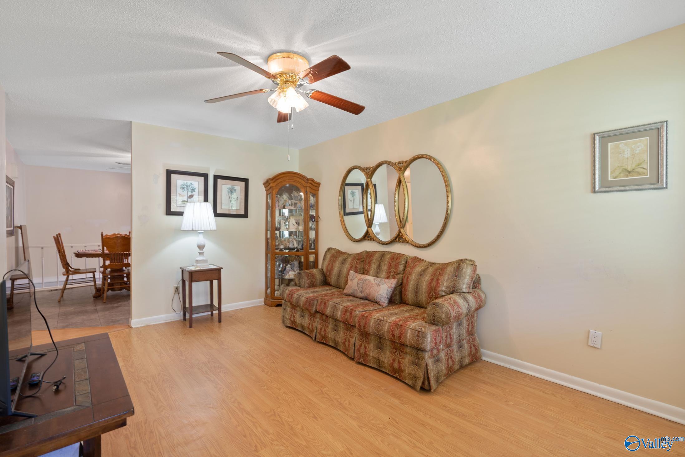 406 Aqua Vista Drive