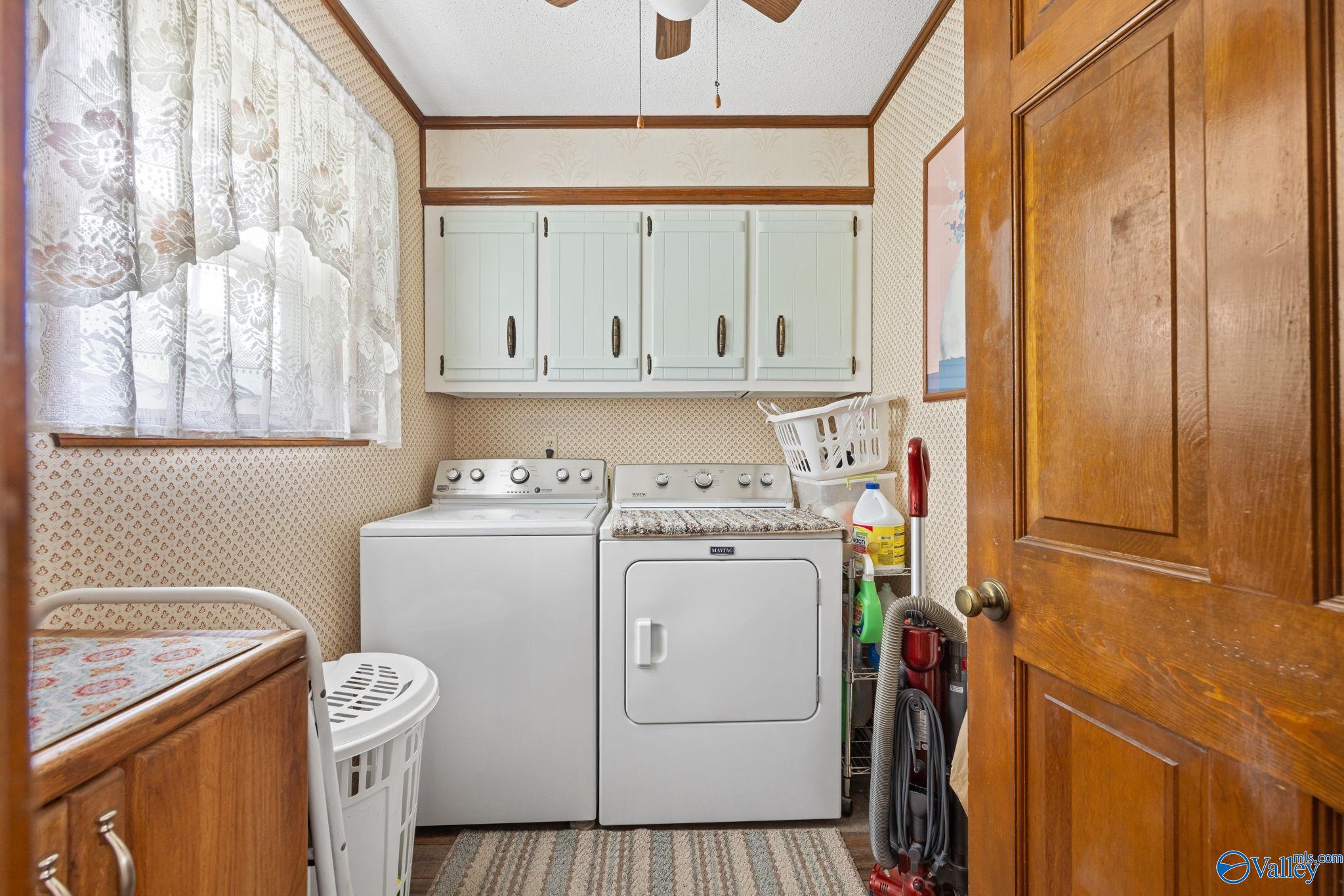 901 Beverly Street NE