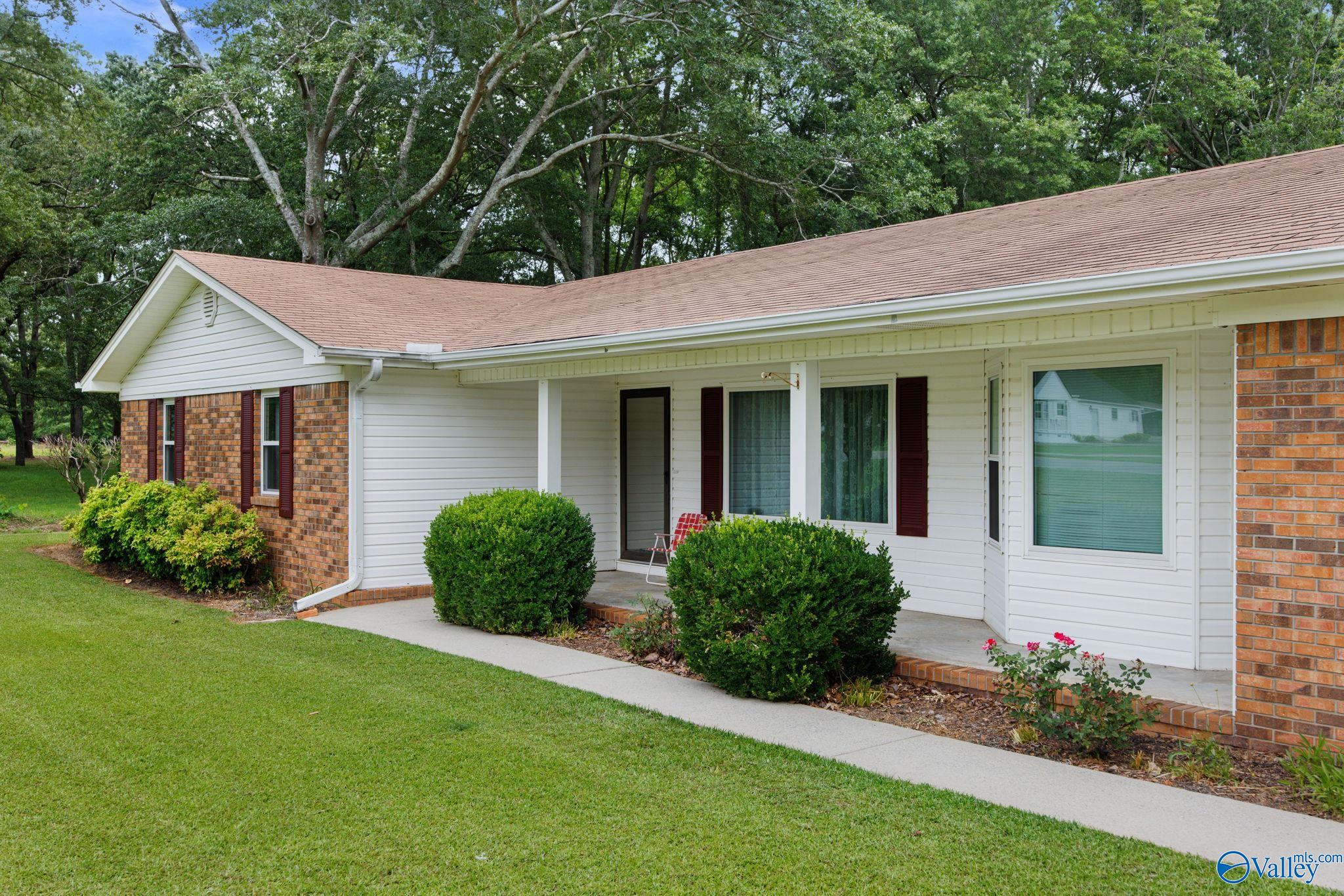 901 Beverly Street NE