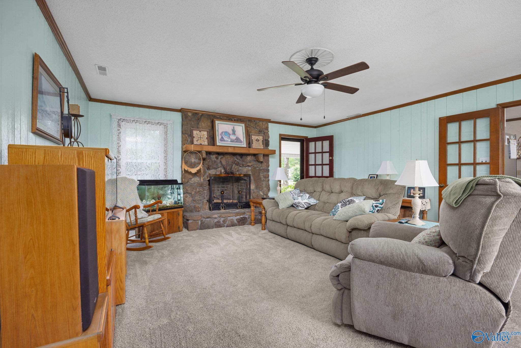 901 Beverly Street NE