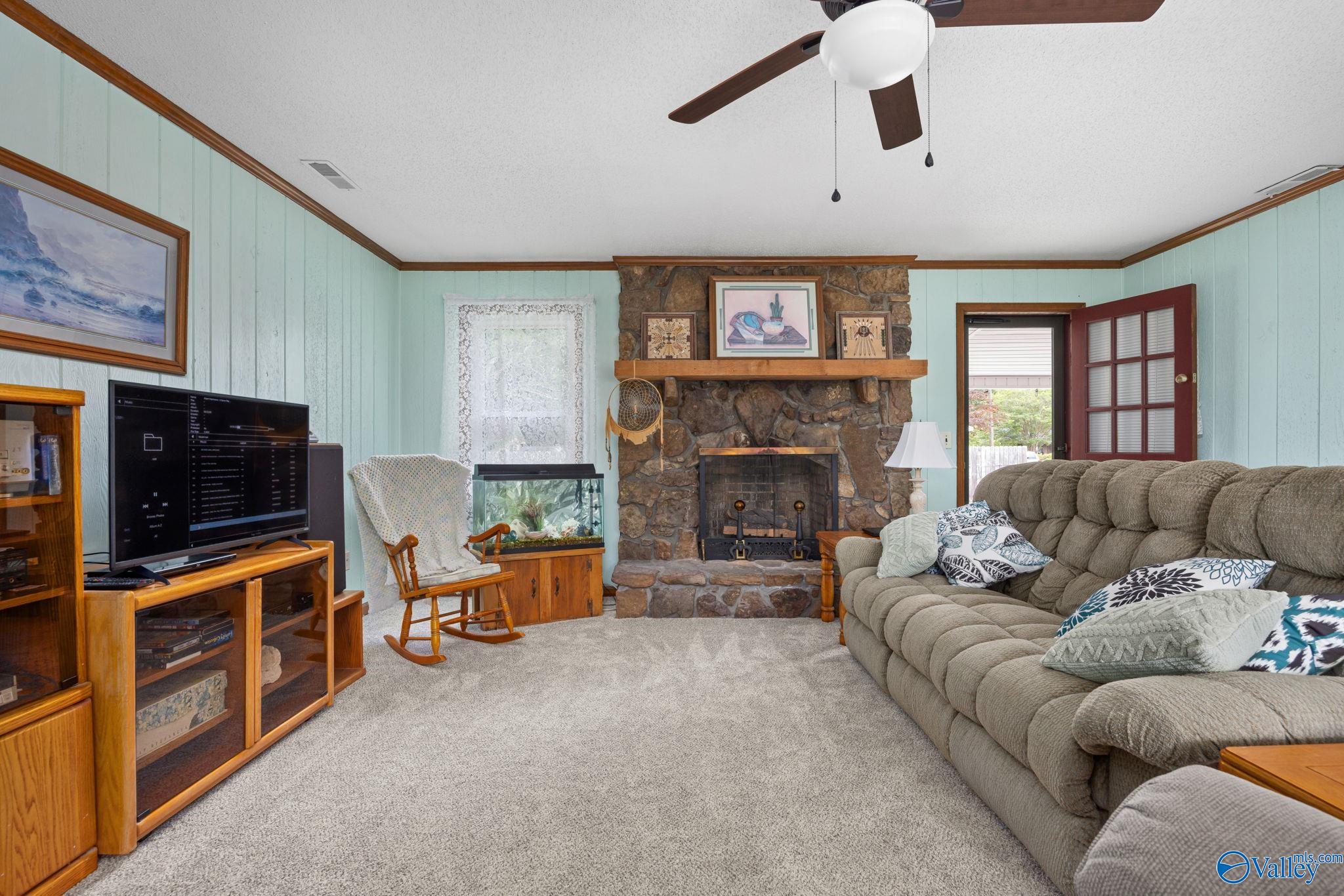 901 Beverly Street NE