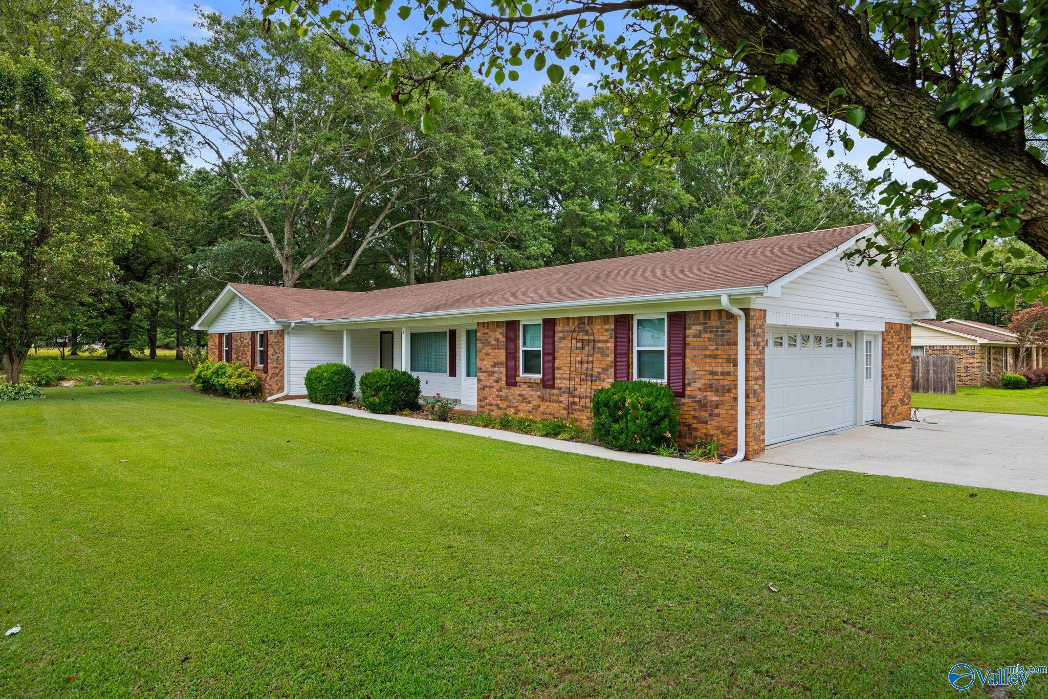 901 Beverly Street NE