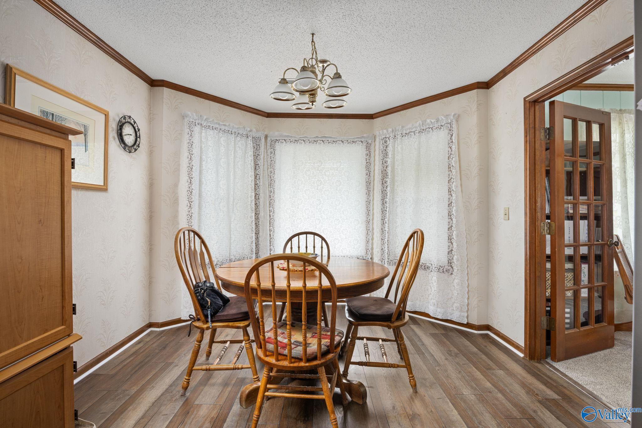 901 Beverly Street NE