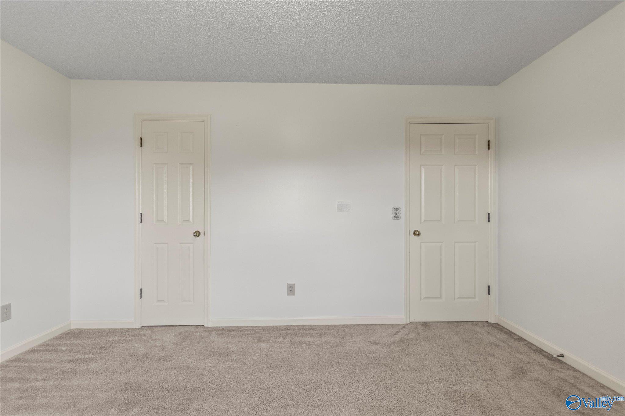 107 Indian Trace Circle