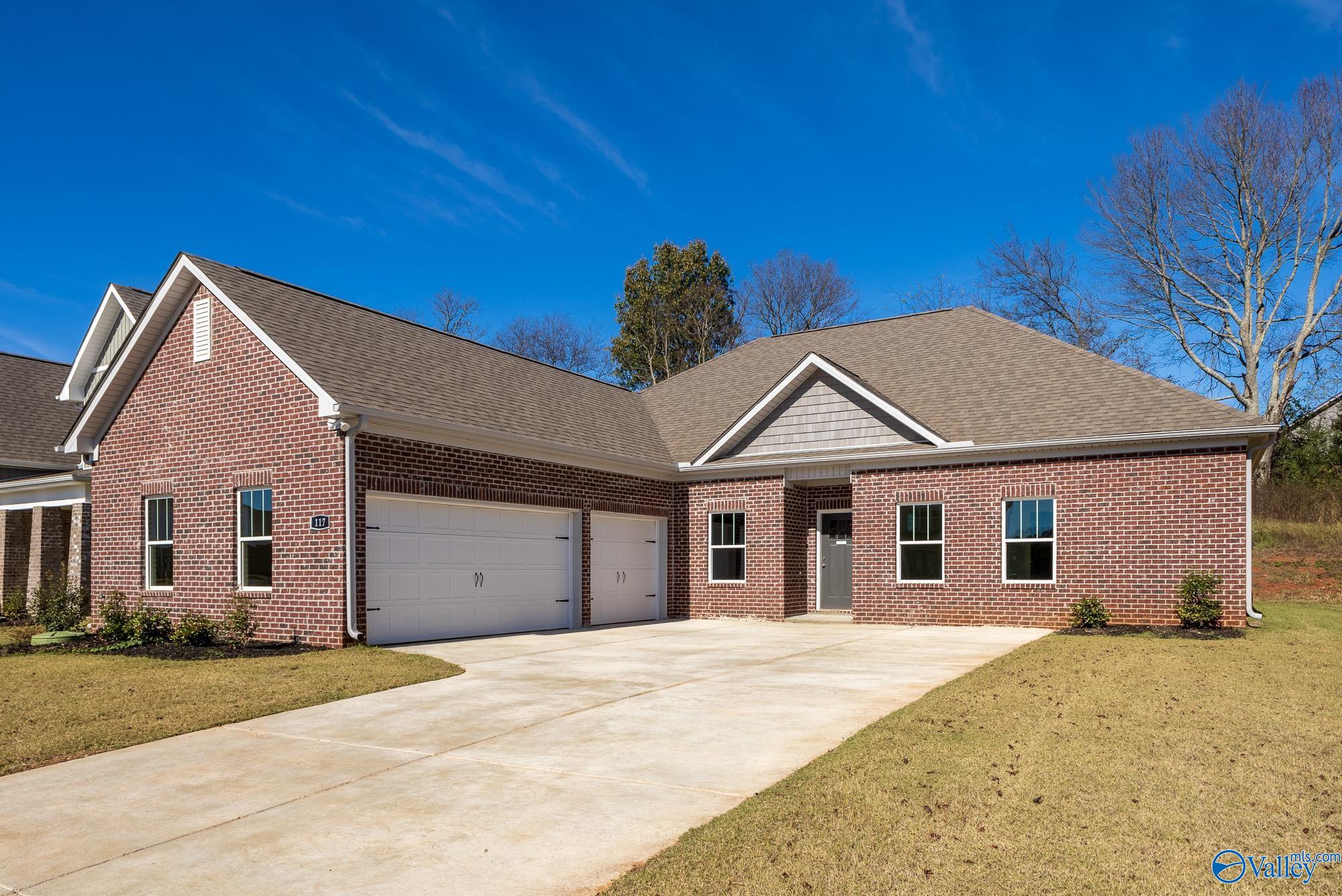 117 Fairways Pass