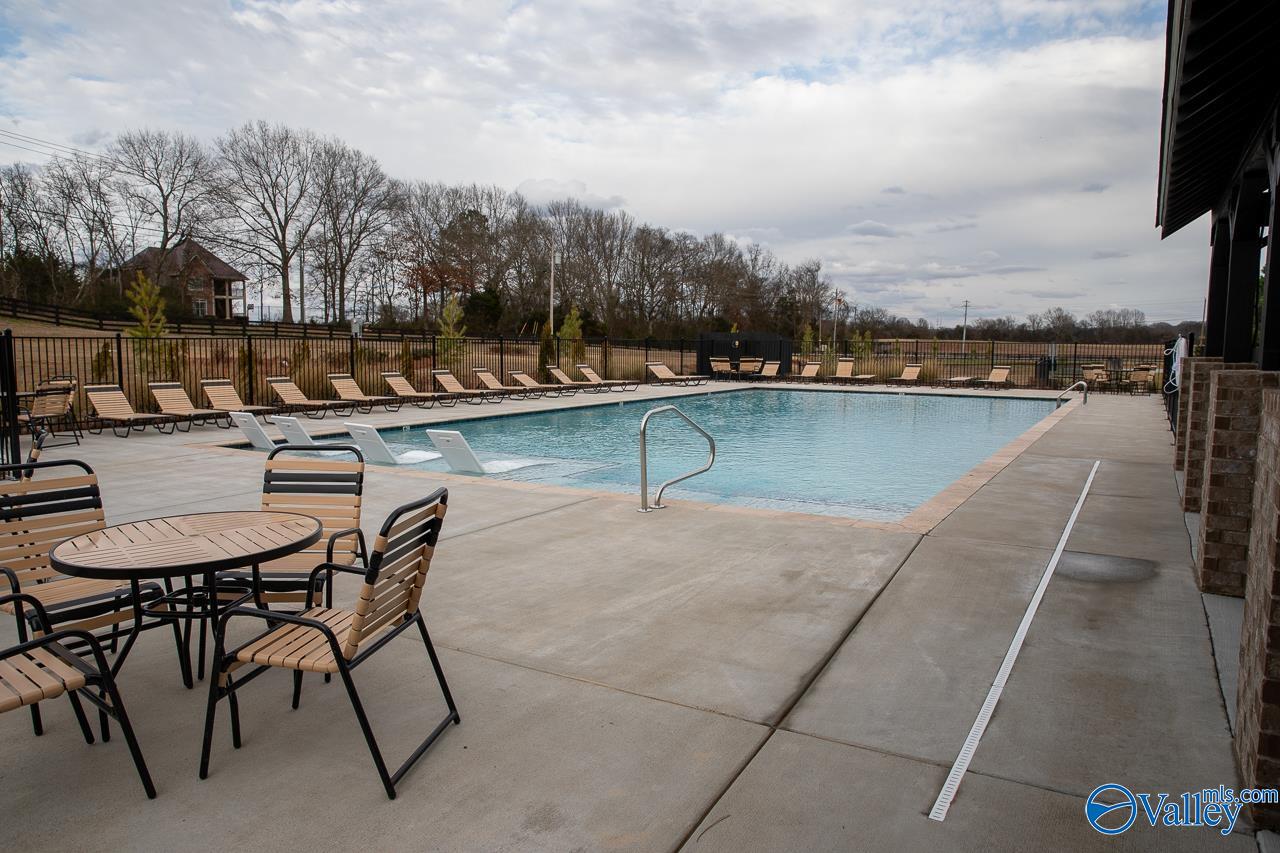 117 Fairways Pass