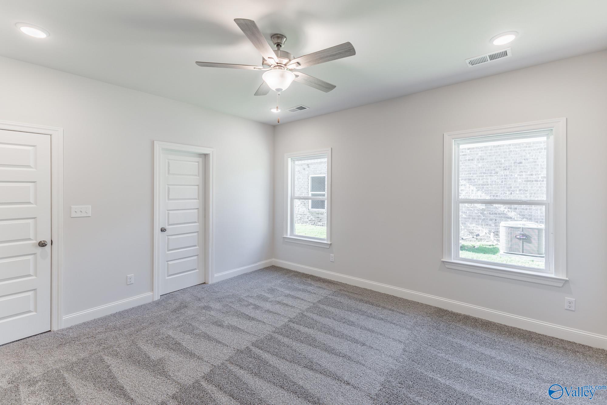 117 Fairways Pass