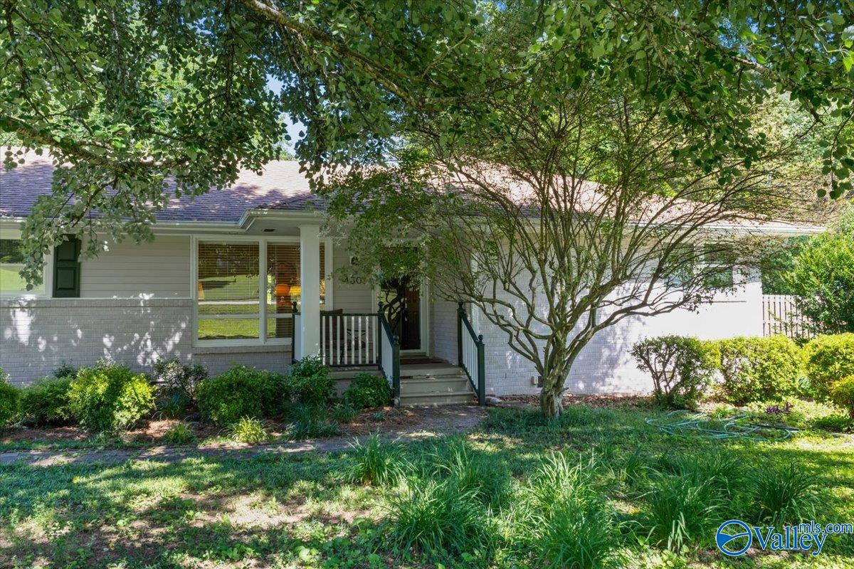 4301 Garth Road