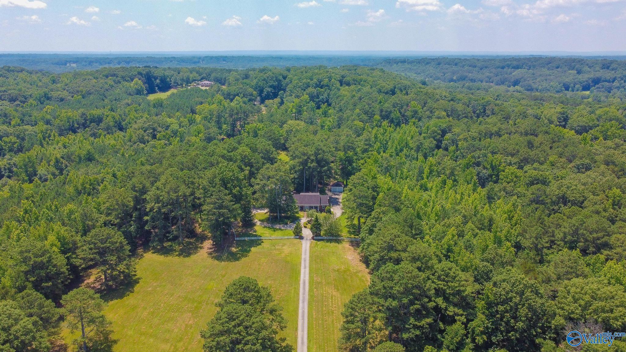 701 Austinville Flint Road SW