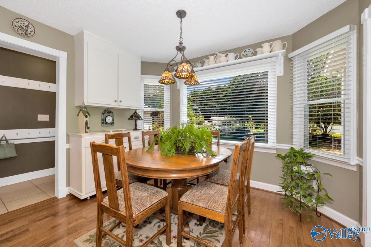 108 Wheat Ridge Road NE