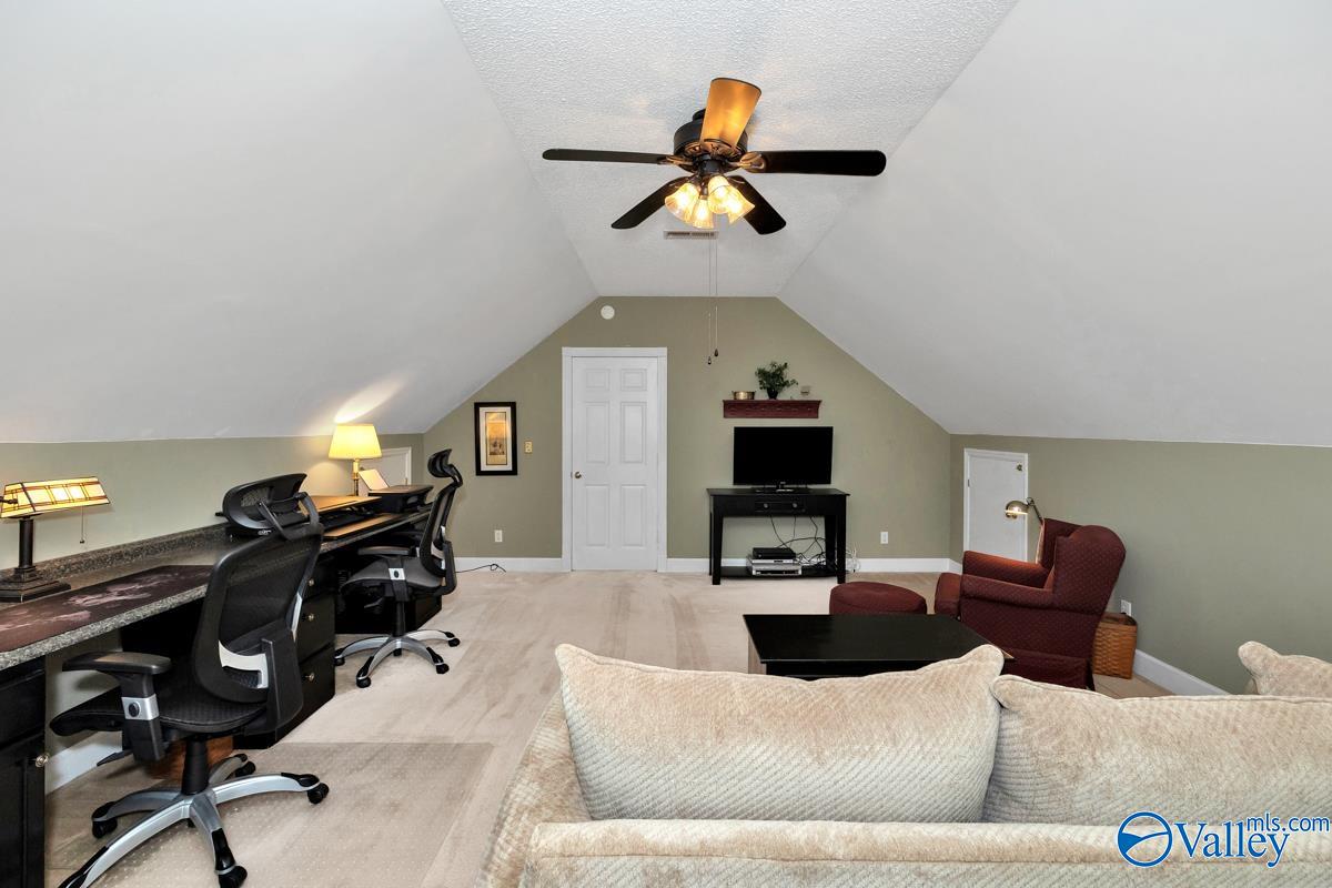 108 Wheat Ridge Road NE