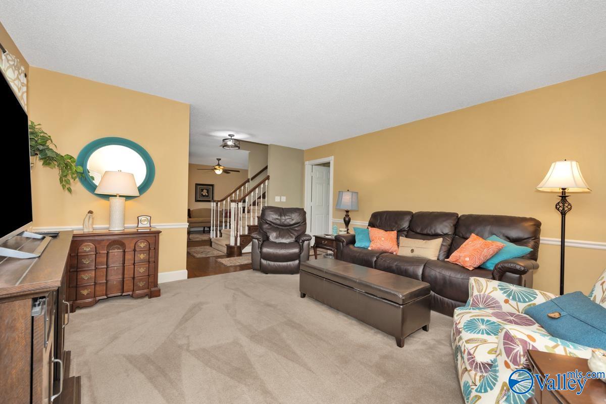 108 Wheat Ridge Road NE
