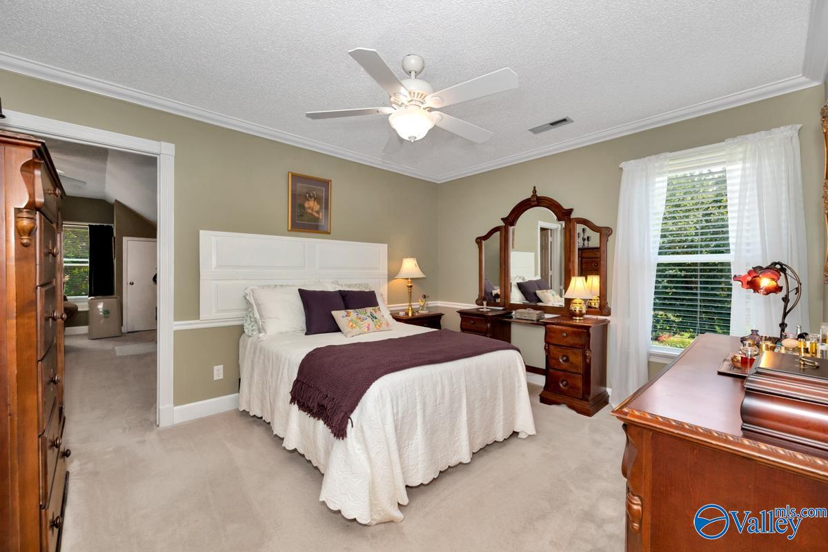 108 Wheat Ridge Road NE