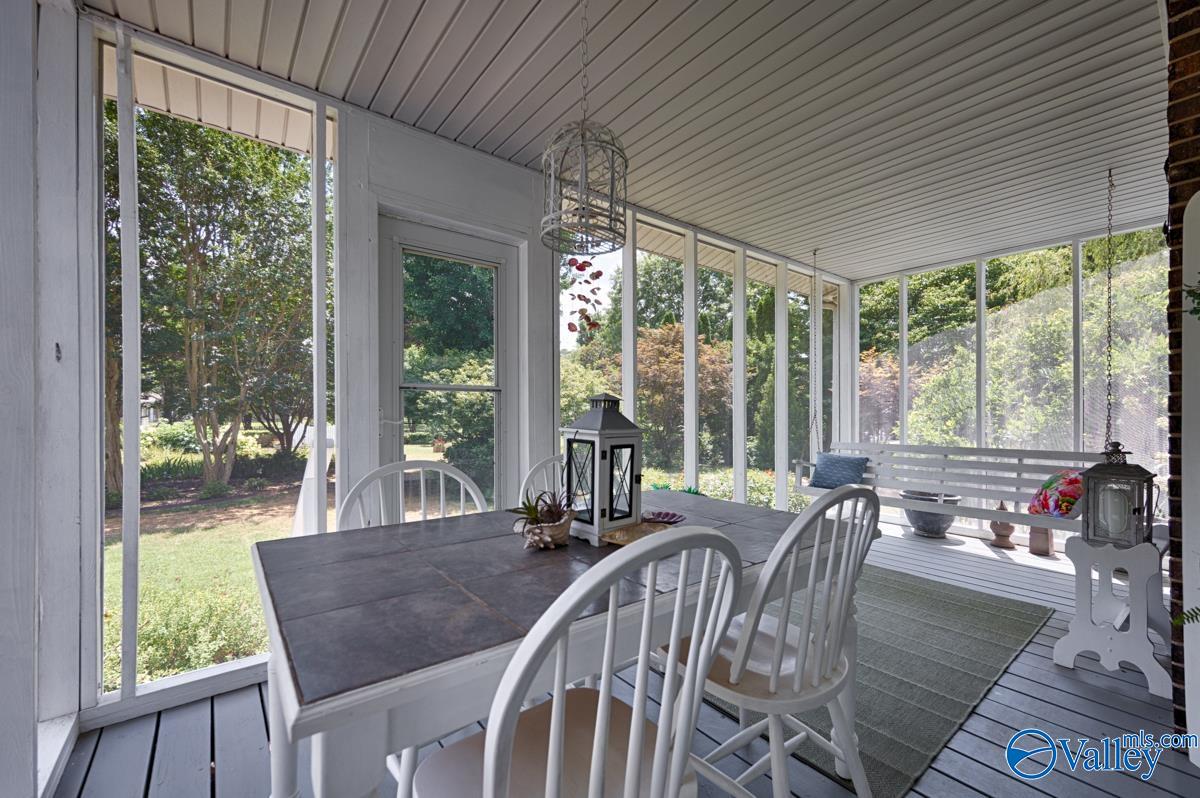 108 Wheat Ridge Road NE