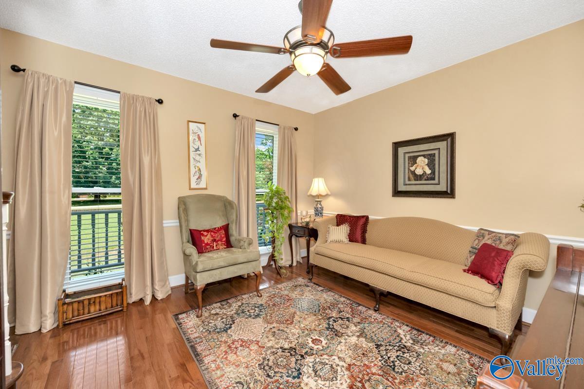 108 Wheat Ridge Road NE