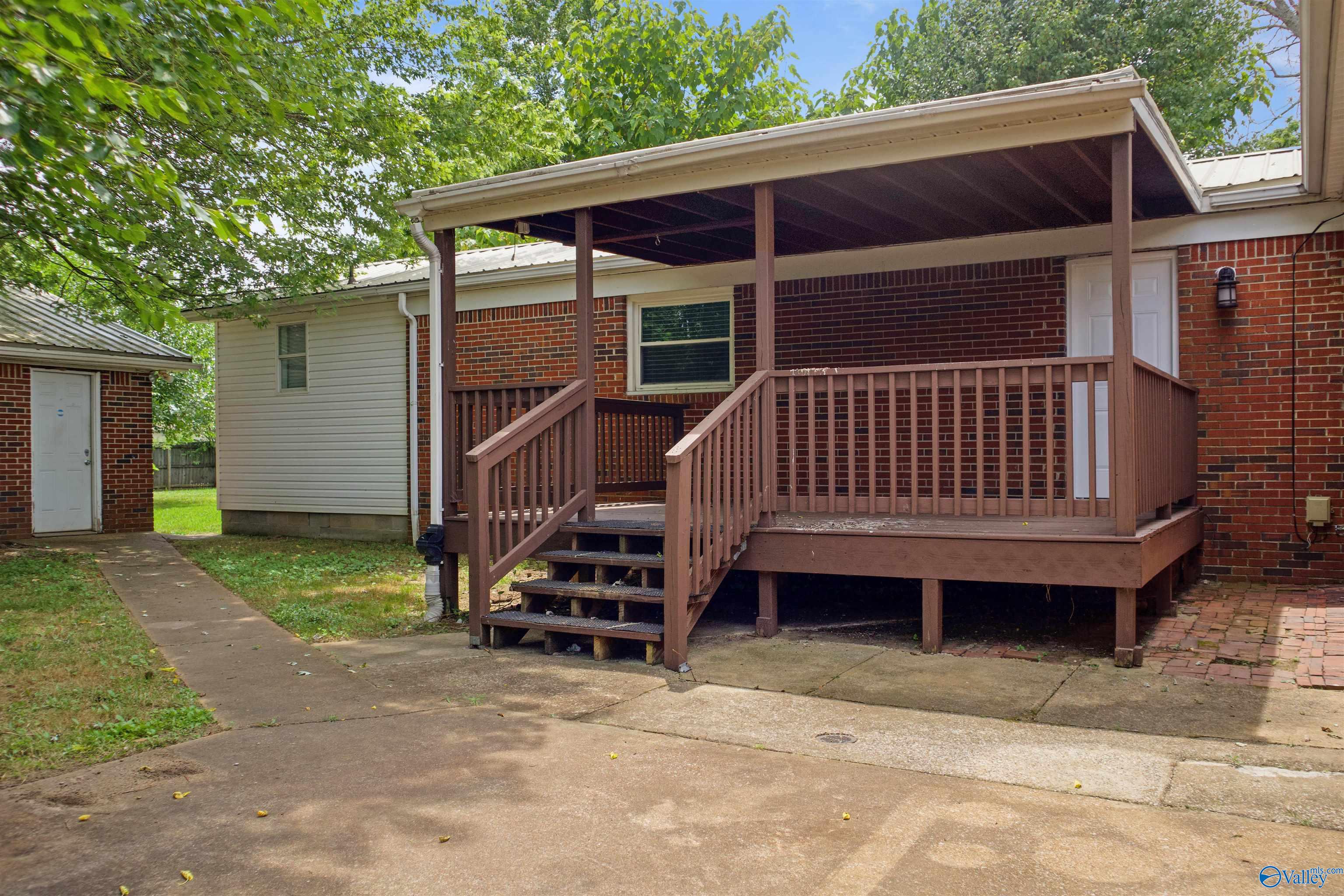 808 Rolan Gooch Road