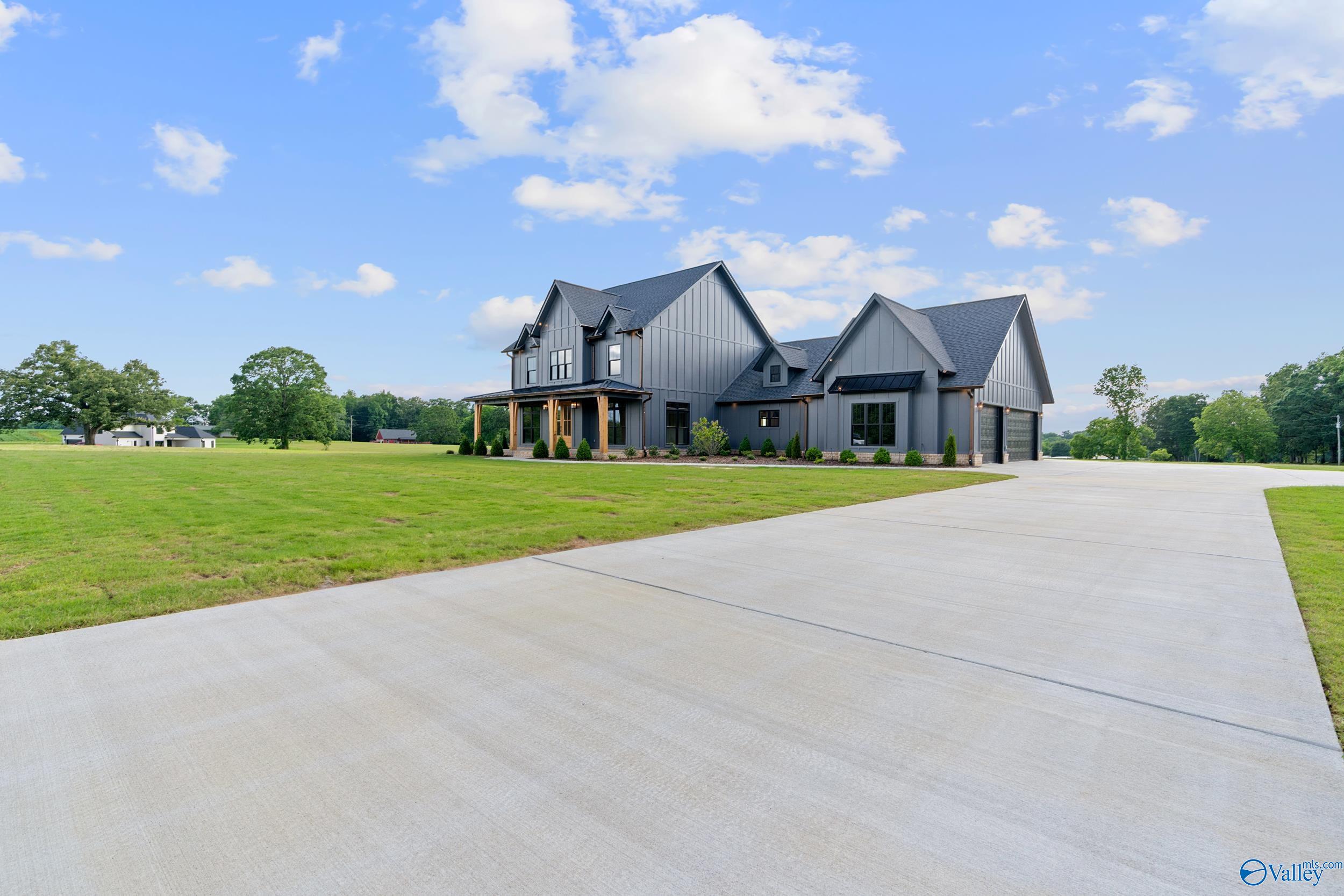112 Sydney School Way
