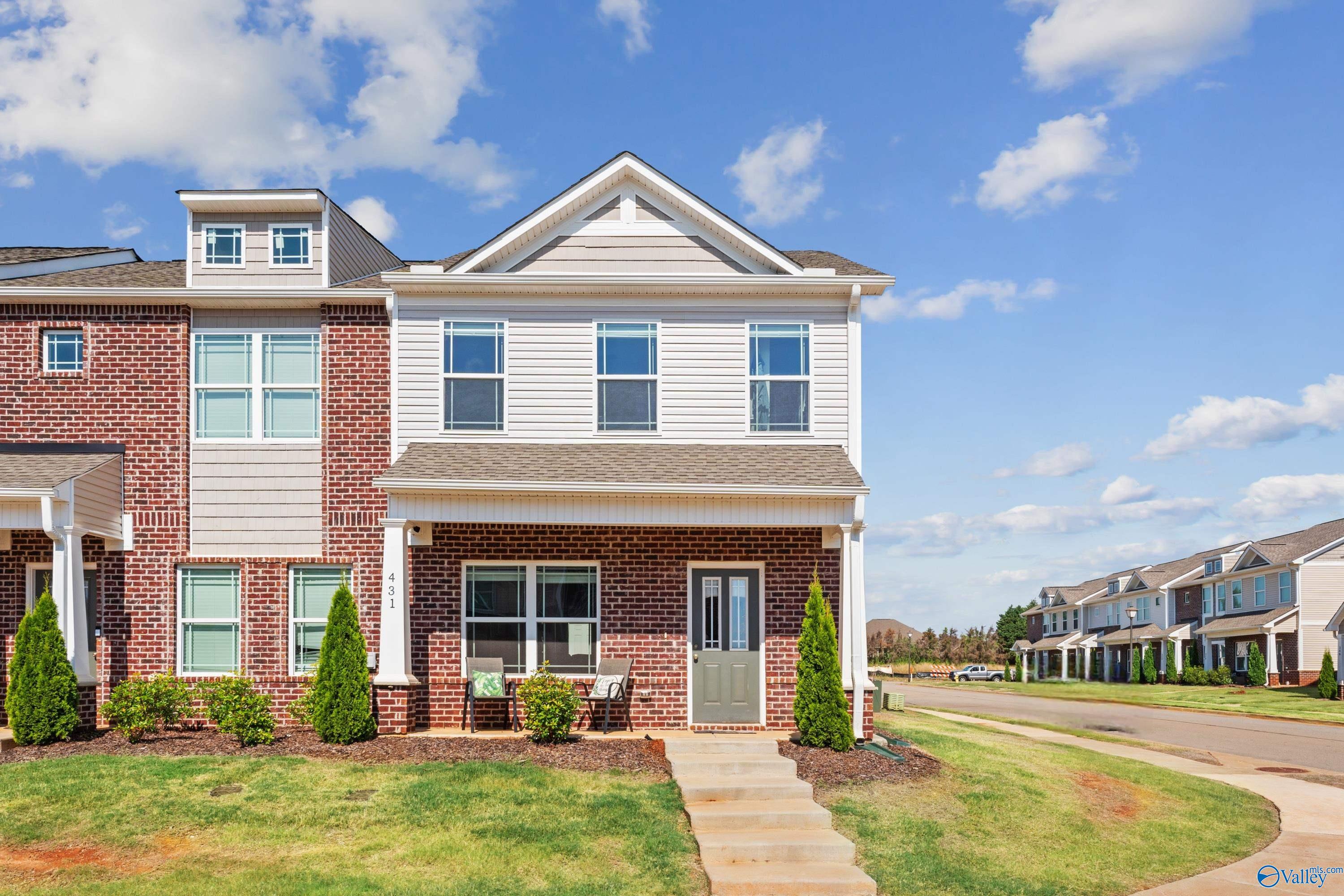 431 SW Falls Pointe