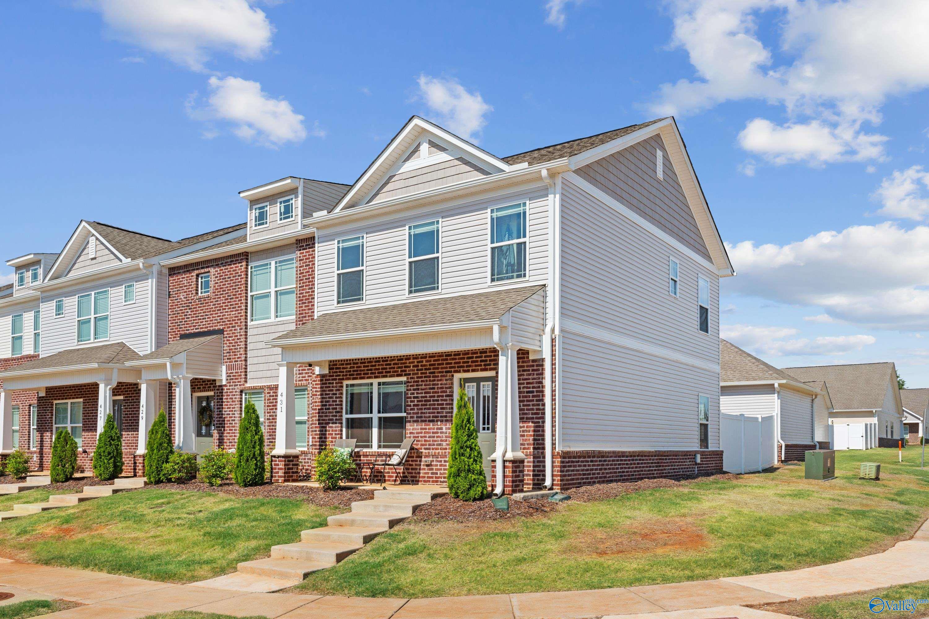 431 SW Falls Pointe