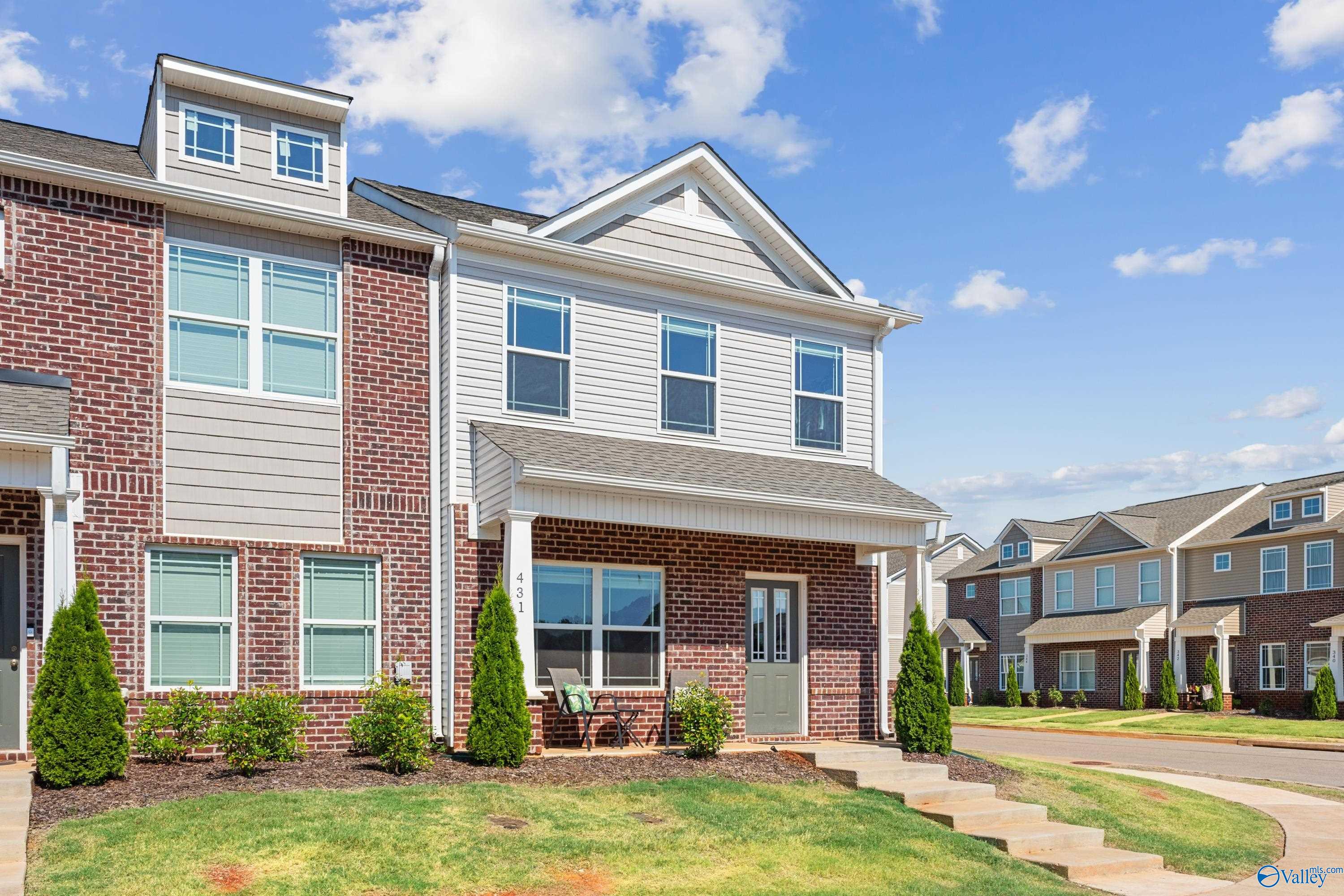 431 SW Falls Pointe