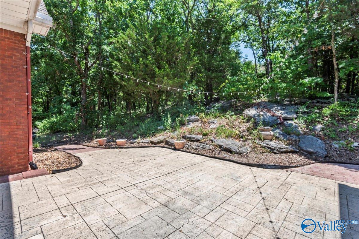 302 Lipscomb Circle