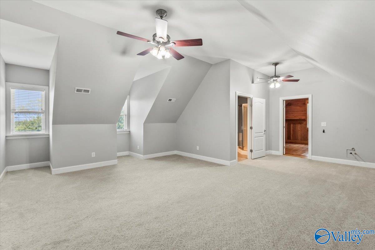 302 Lipscomb Circle