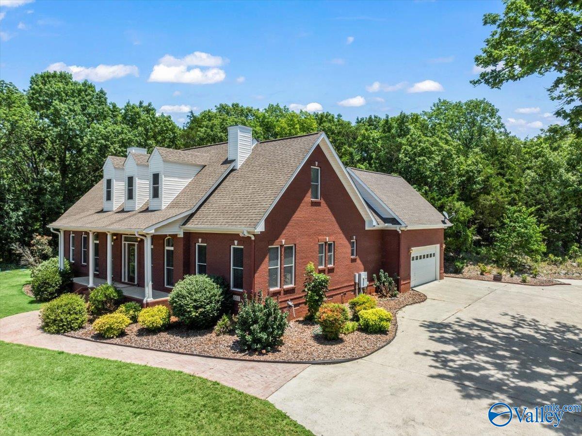 302 Lipscomb Circle