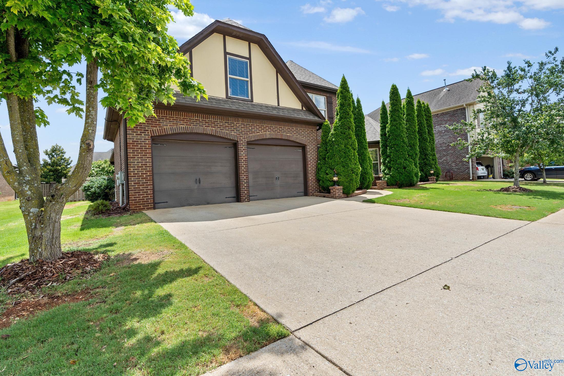 105 Misty River Lane SW