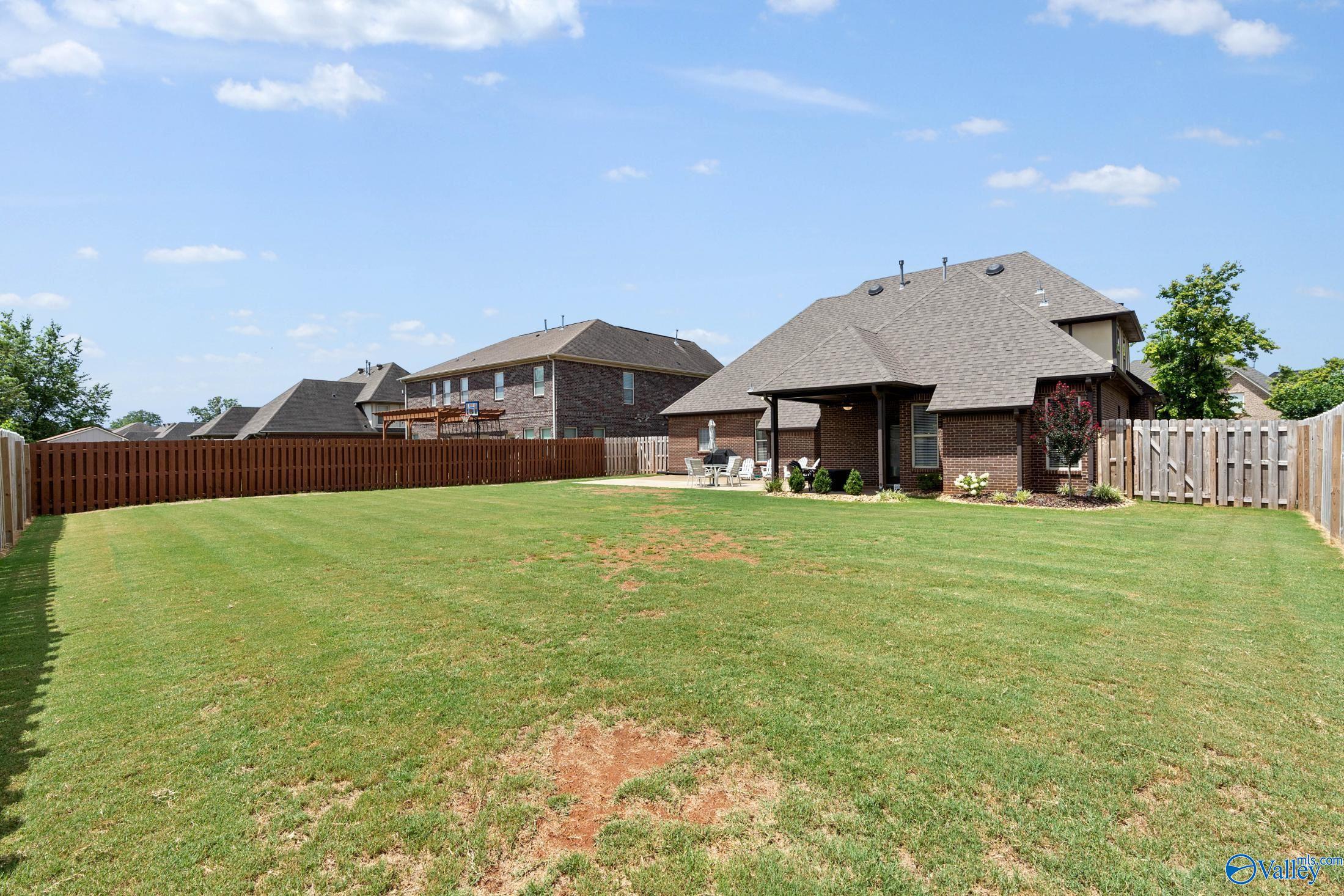 105 Misty River Lane SW