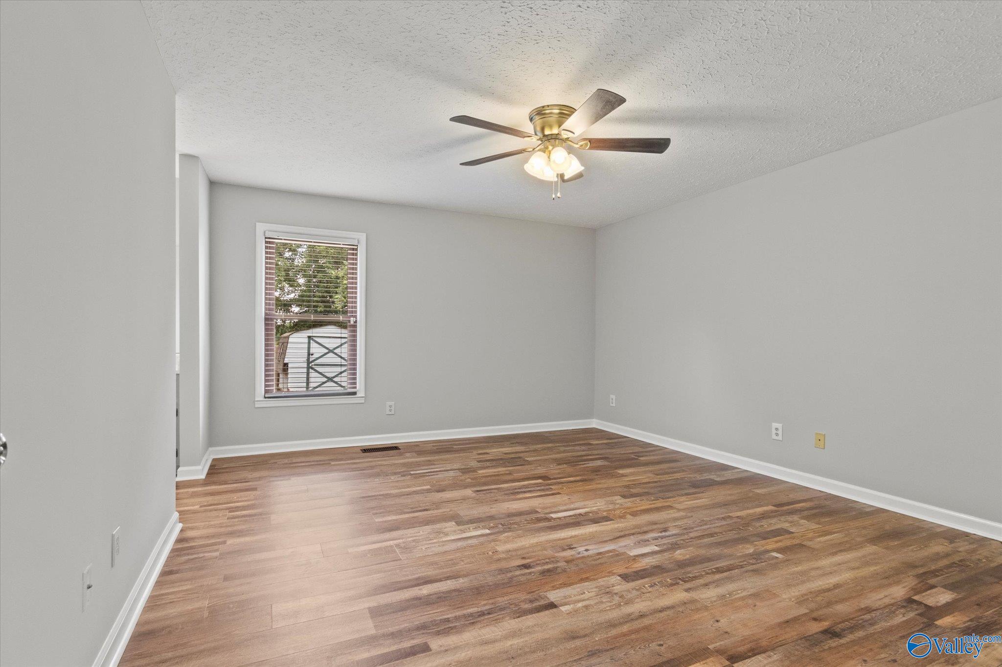 26825 Mary Sue Lane