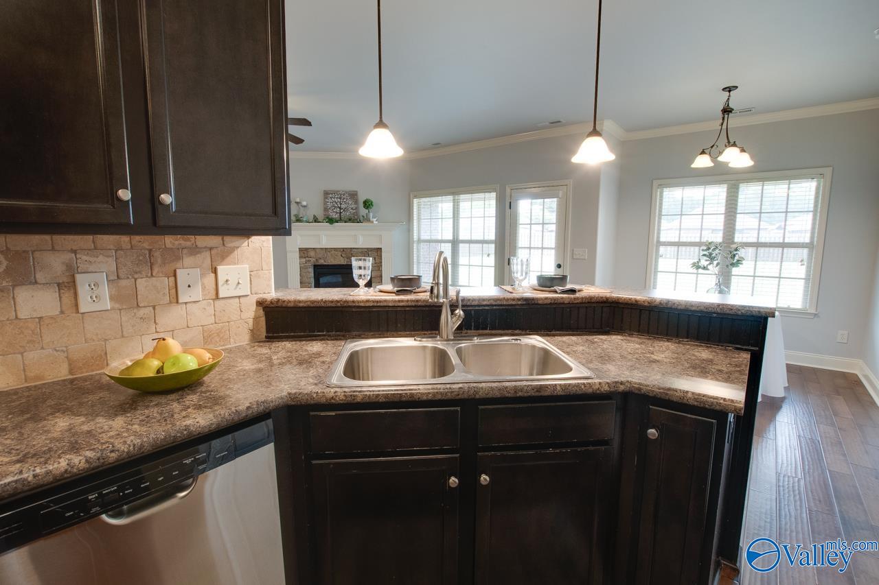 112 Somer Creek Lane