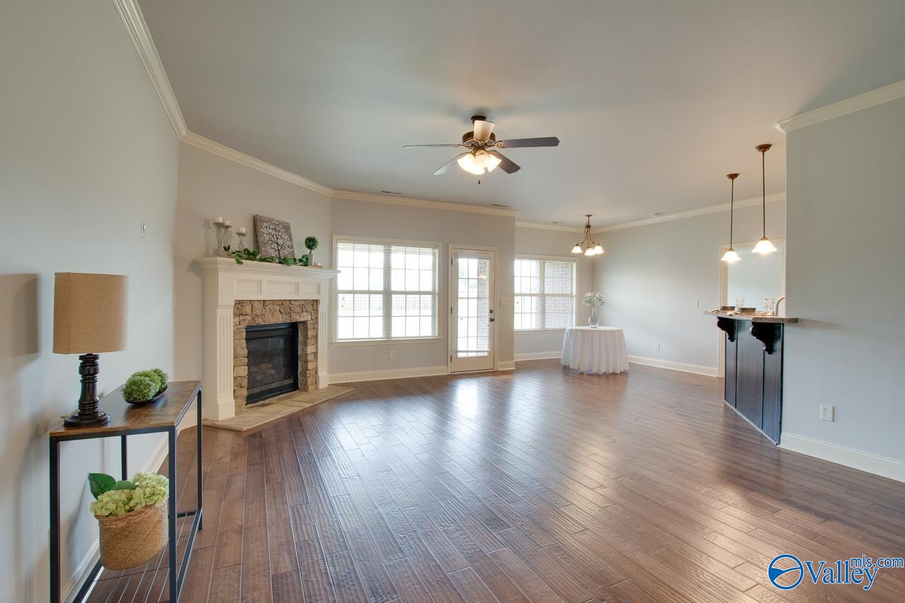 112 Somer Creek Lane