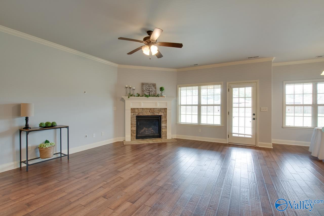 112 Somer Creek Lane