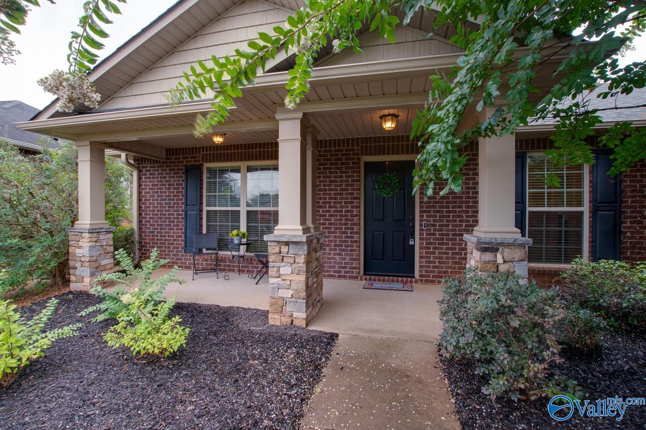 112 Somer Creek Lane