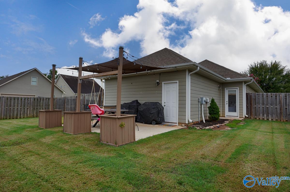 6002 Stonewater Court NW