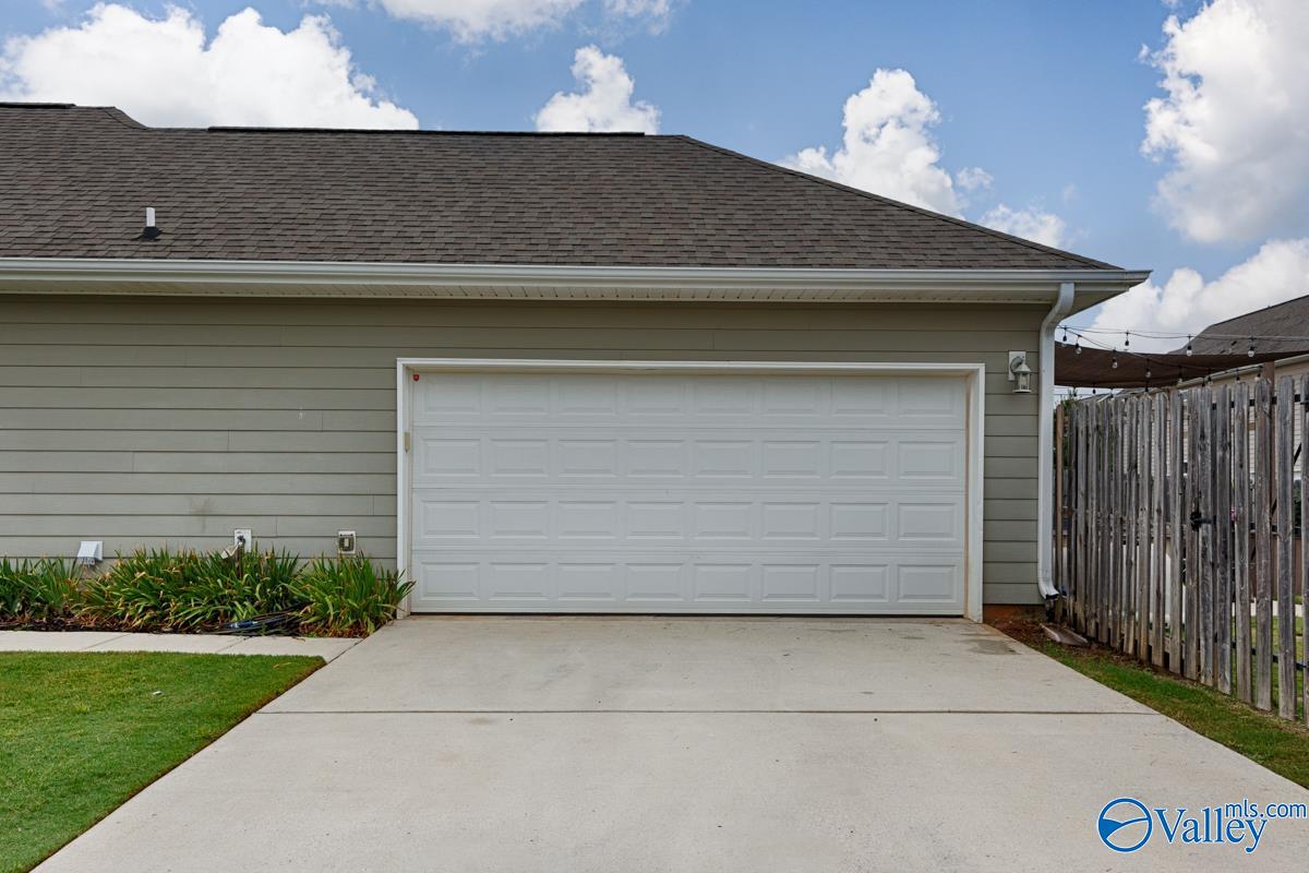 6002 Stonewater Court NW