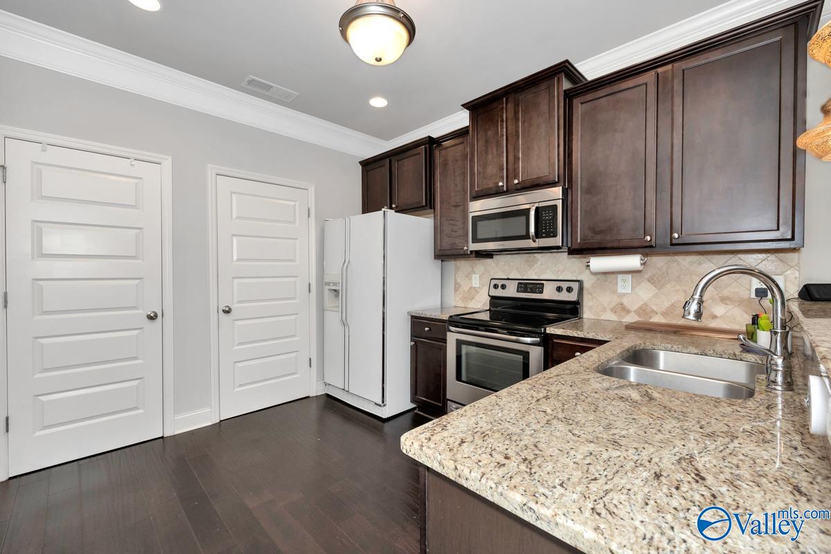 6002 Stonewater Court NW