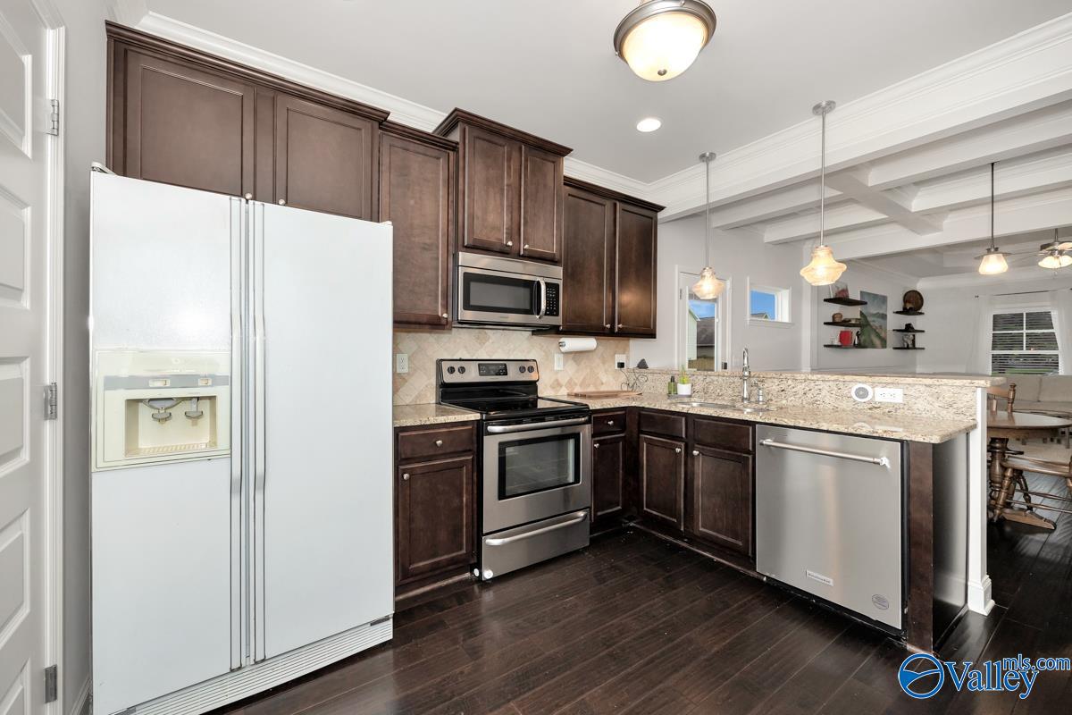 6002 Stonewater Court NW