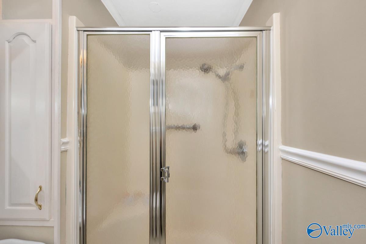 805 Eleanor Drive SW