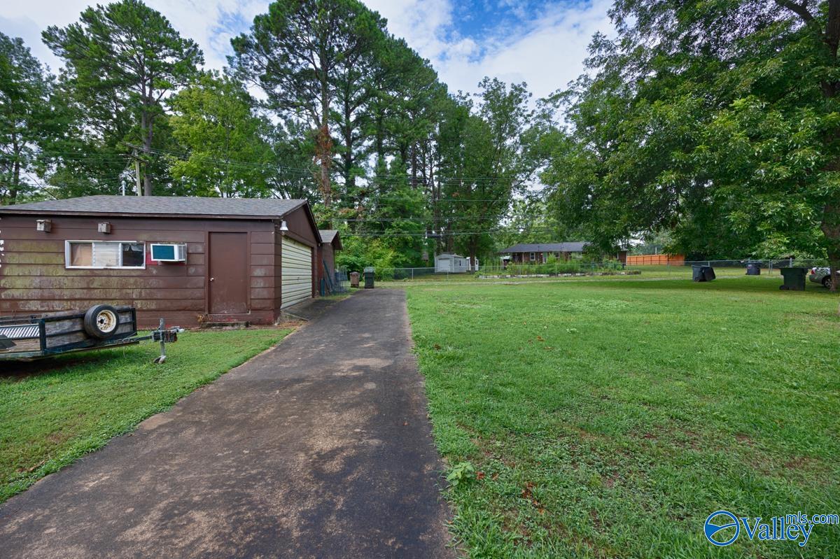 805 Eleanor Drive SW