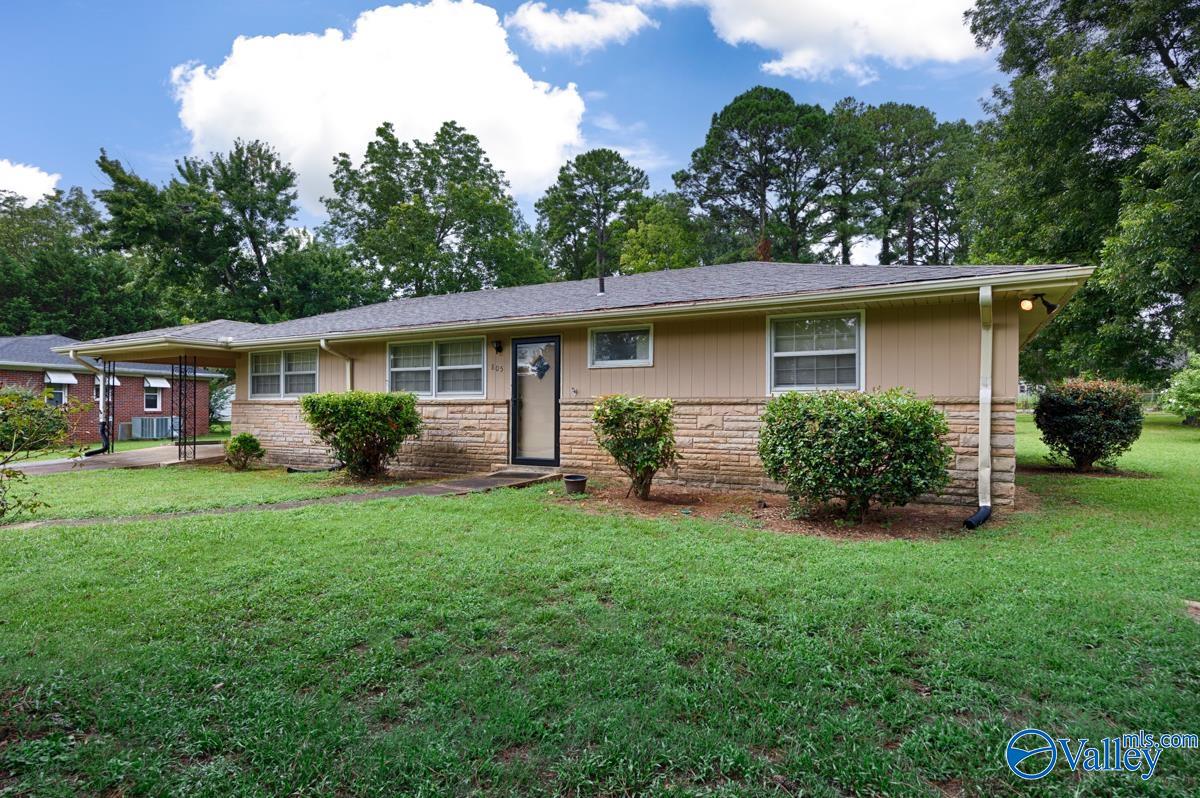 805 Eleanor Drive SW