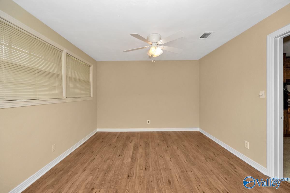 805 Eleanor Drive SW